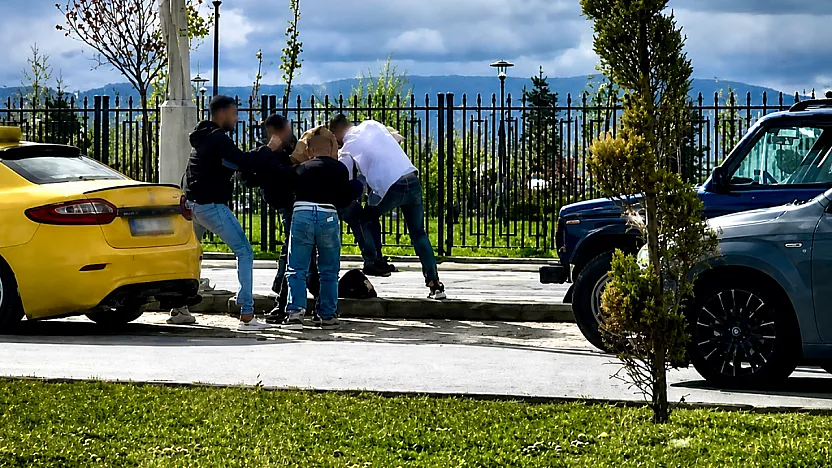 Malatya'da Çevreyolu Kilitlendi! Öfkeli Sürücüleri Polis Güçlükle Ayırdı