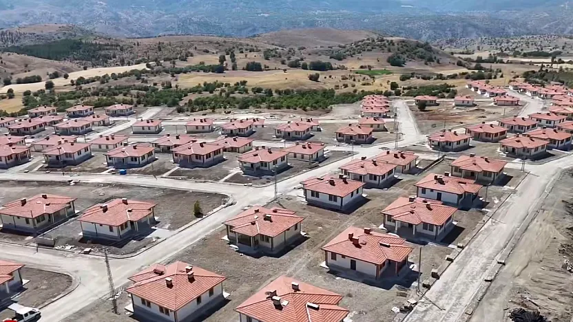 Malatya'da Deprem Konutlarında Beklenen Gün Geldi! Anahtarlar Teslim Ediliyor