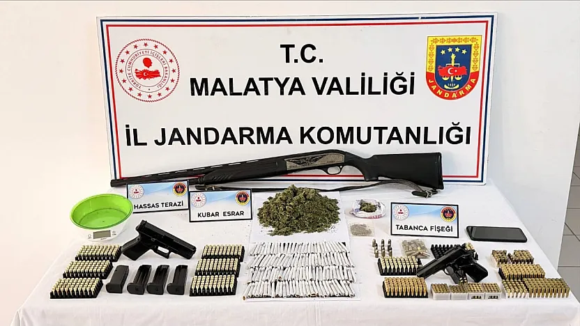 Malatya'da Dev Operasyon: Kilo Kilo Esrar ve Binlerce Mermi Ele Geçirildi!