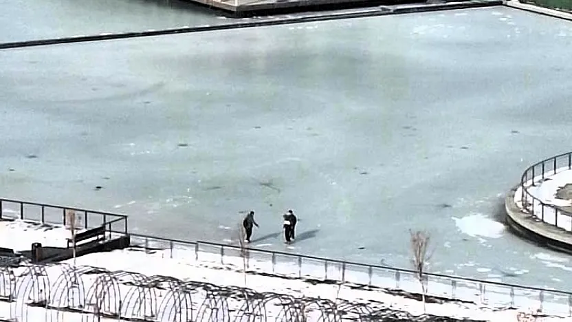 Malatya'da Dondurucu Soğuktan Yapay Gölet Buz Tuttu