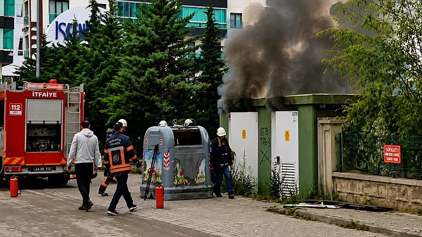 Malatya'da Elektrik Trafosu Bomba Gibi Patladı