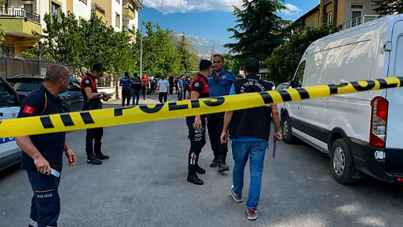Malatya'da Eşini Ve Kızını Öldüren Bir Kızını Yaralayan Baba Tutuklandı!