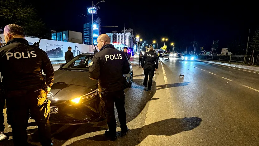 Malatya'da Gece Yarısı Korkunç Kaza! Yaya Yaşam Mücadelesini Kaybetti