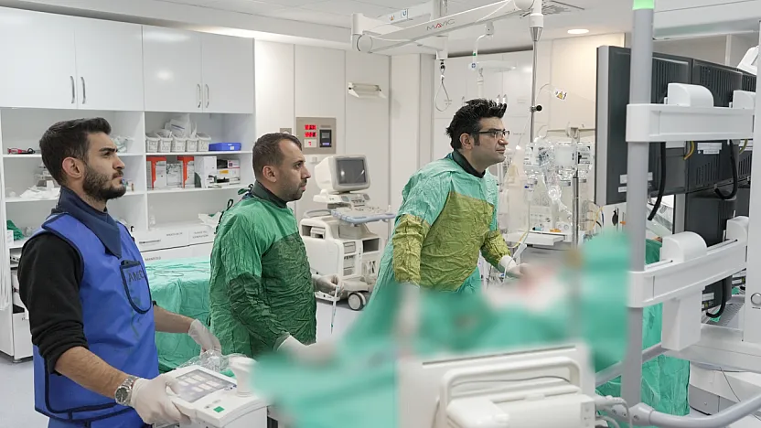 Malatya'da Kalp Hastalarına Şemsiye Mucizesi! 3 Hasta Aynı Gün Sağlığına Kavuştu