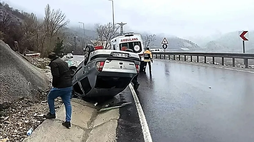 Malatya'da Kontrolden Çıkan Araç Ters Döndü: 5 Yaralı