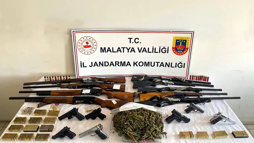 Malatya'da Operasyon Jandarma Suç Şebekelerine Göz Açtırmadı!