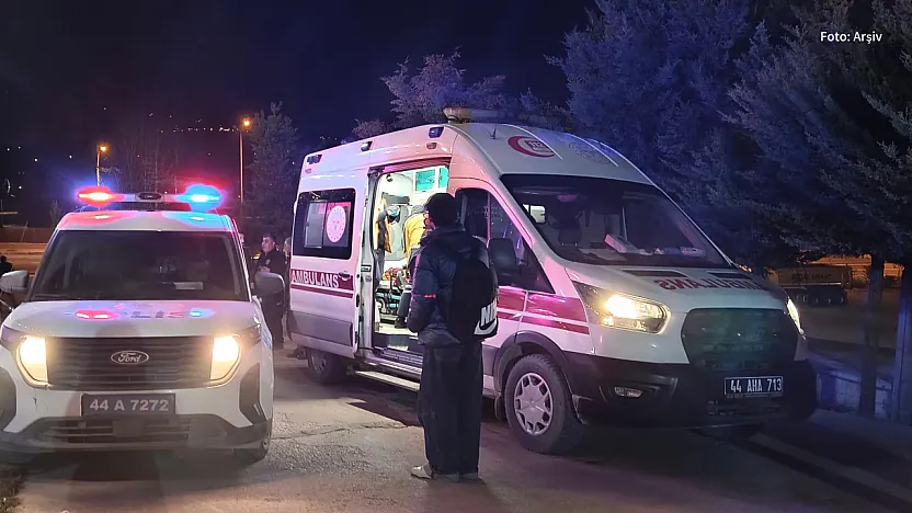 Malatya'da Silahlı Saldırgan Yaralıyı Arabasına Attı!