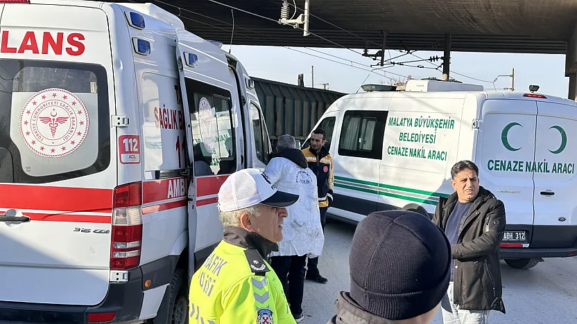 Malatya'da Tren Kazası: Lise Öğrencisi Hayatını Kaybetti