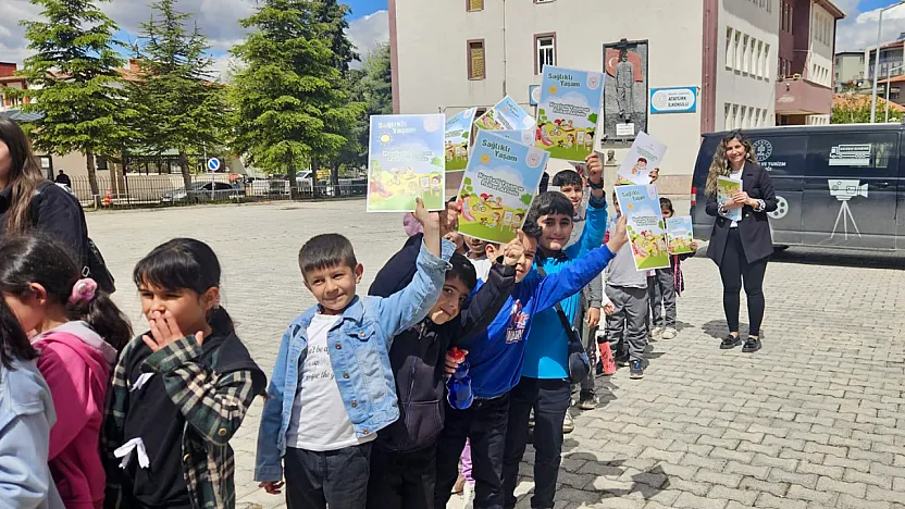 Malatya Hekimhan'da Çocuklara Hem Eğlence Hem Sağlık Bilinci Bir Arada!
