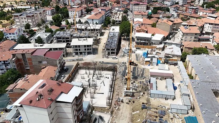 Malatya Hekimhan'da Değişim Hızlandı! Yeni Çarşı Gün Geçtikçe Yükseliyor
