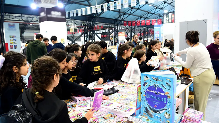 Malatya Kitap Fuarında Gençlere Okuma Çağrısı!