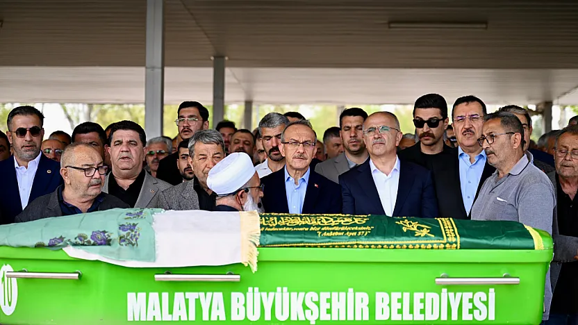 Malatya Milletvekili Fendoğlu'nun Acı Günü! Annesi Son Yolculuğuna Uğurlandı