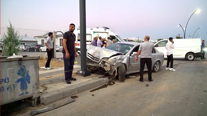 Malatya-Sivas Yolunda Feci Çarpışma! 2 Kişi Yaralandı
