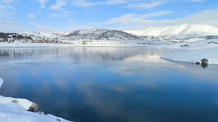 Malatya Sürgü Barajı Tamamen Dondu!