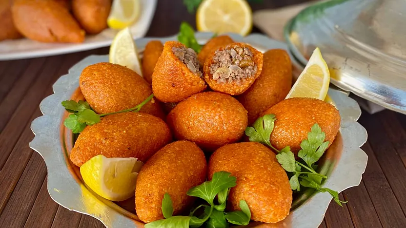 Malatya Usulü İçli Köfte Sırrı! Geleneksel Reçeteyle Lezzet Şöleni