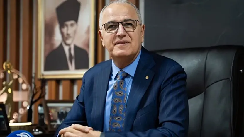 Mehmet Akif Üstündağ'ın Başarısı Ödülle Taçlandı!
