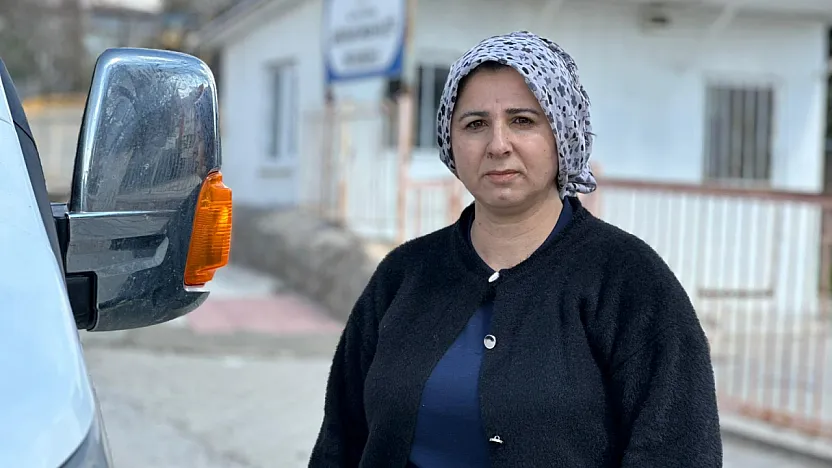 Servis Koltuğunda Bir Anne Şefkati: Çocuklar Bize Emanet