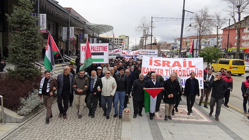 Sloganlar Bu Kez Malatya Sokaklarında Yükseldi: ABD ve İsrail Askerlerine Sert Tepki!