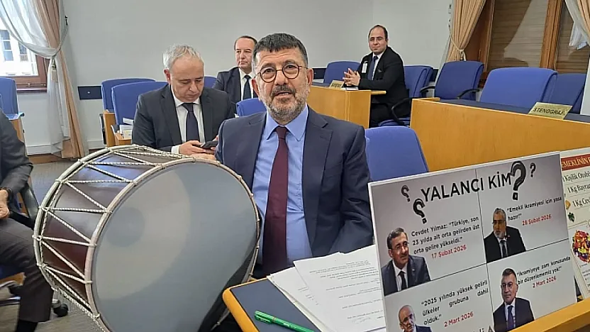 Torba Yasada İkramiye Gerginliği: Veli Ağbaba Davulla Emeklinin Sesini Duyurdu!