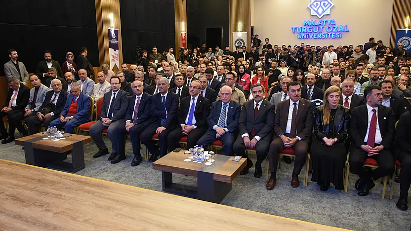 Turgut Özal Memleketi Malatya'da Anıldı!