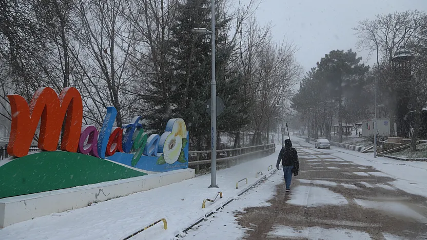 Turgut Özal Tabiat Parkı Beyaza Büründü!