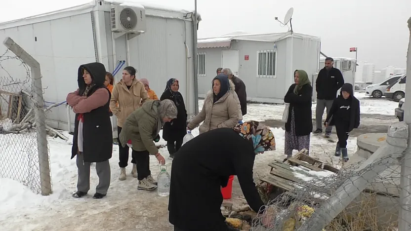 Umut Konteyner Kentte  Ortak Musluk Çilesi!