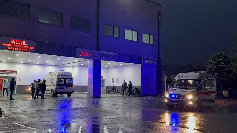 Yeşilyurt'ta Gece Yarısı Bıçaklı Kavga!