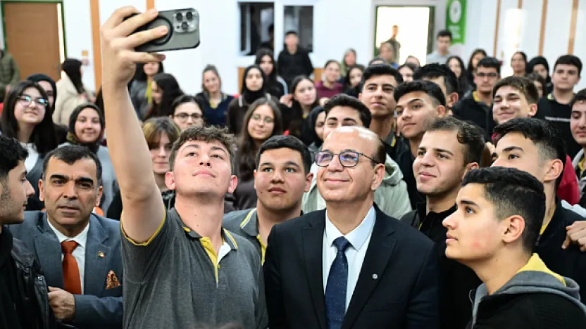 Yeşilyurt'ta Gençlik Buluşması: Emek Vermeden Başarı Hayaldir!