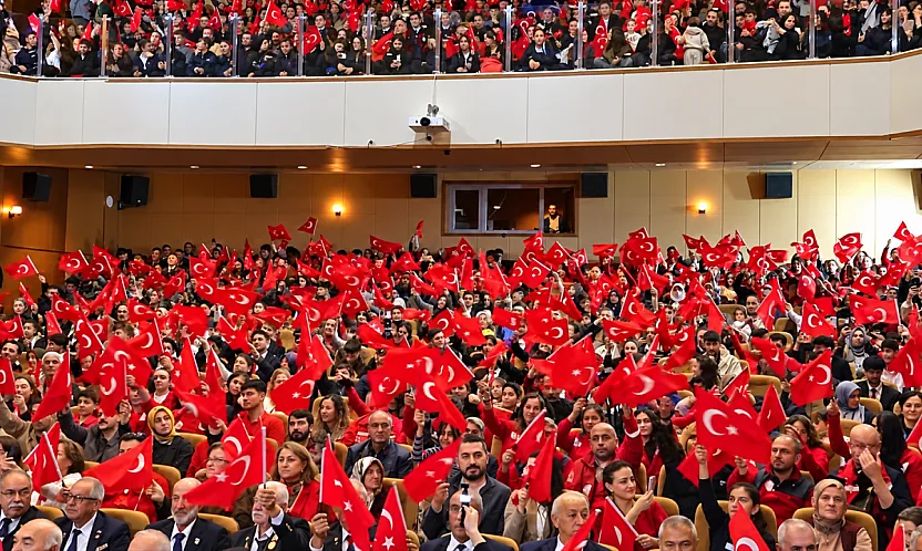 103 Yıllık Cumhuriyet Coşkusu Malatya'da! Eski Kutlamaları Özleyenler De Var, Heyecanını Yaşayanlar Da