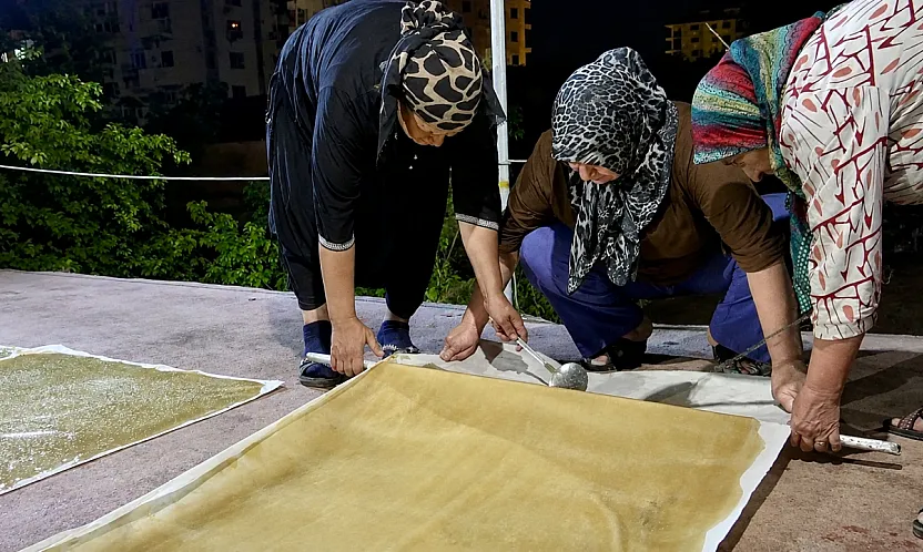5 Yaşında Başladığı Lezzet Yolculuğu Yarım Asrı Devirdi! Tecde'nin Fatoş Abla'sı Zamana Meydan Okuyor