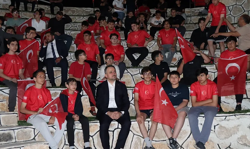 Bakan Eminoğlu Malatya'da Gençlik Çalışmalarını Yerinde İnceledi!