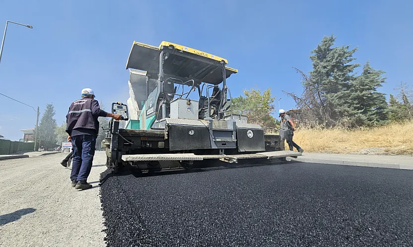 Battalgazi'de Yol Yenileme Mesaisi Sürüyor