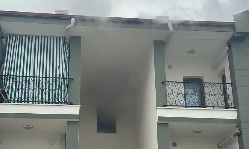 Battalgazi'Yangın Alarmı! Bina Tahliye Edildi, Dumandan Etkilenenler Var!