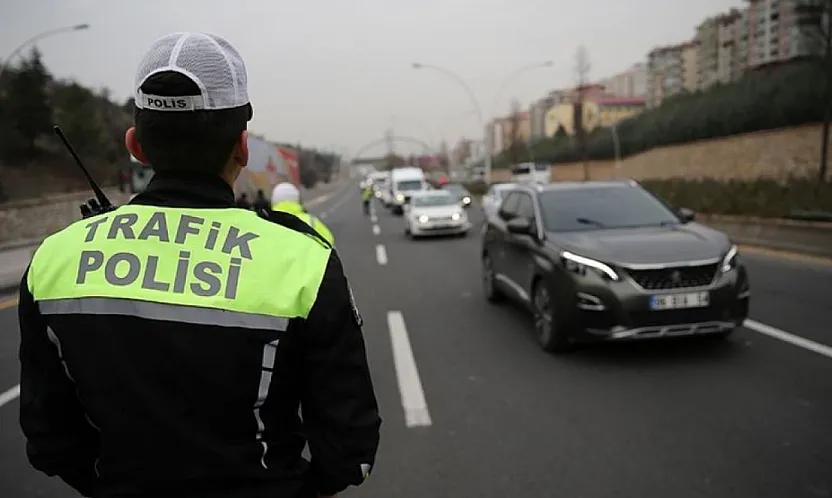 Bayram Trafiğinde Yeni Dönem! Bakan Tedbirleri Açıkladı