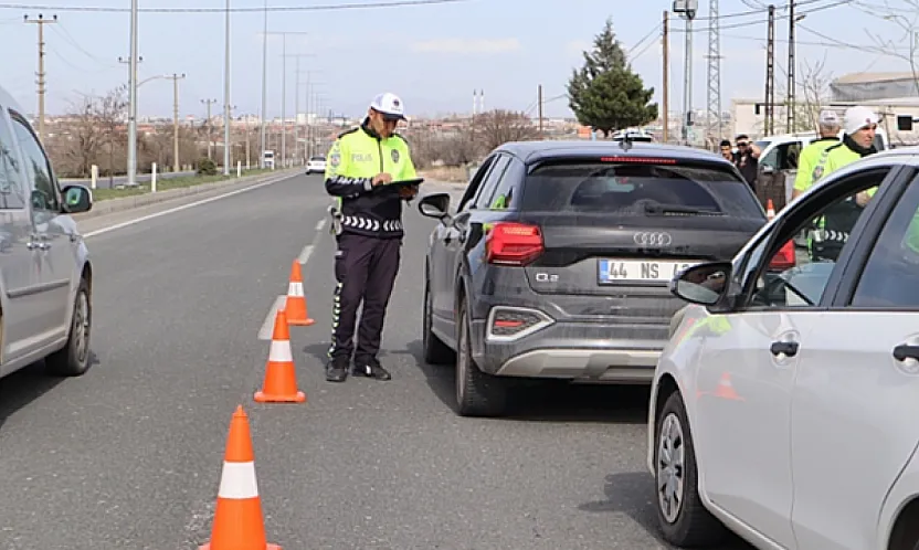 Bayramda Malatya Teyakkuzda: İşte Kurum Kurum Tüm İletişim Hatları!