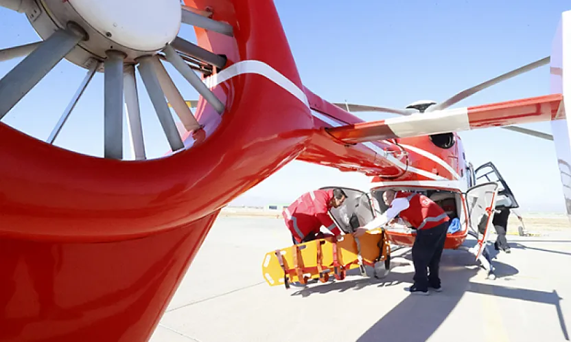 Dakikalarla Yarışan Sağlık Ekibi Görev Başında!