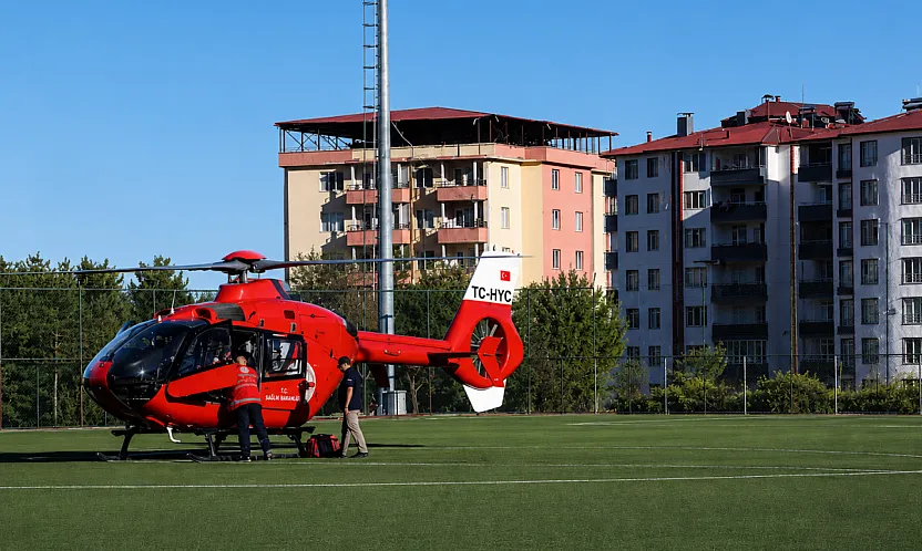 Darende'de Fenalaşan Yaşlı Hasta Hastaneye Kaldırıldı