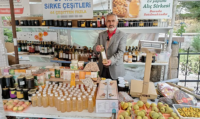 Dedelerinden Kalan Mesleği Yaşatıyor! Malatya'da Ürettiği Sirkeler Türkiye'ye Yayılıyor