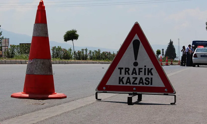 Direksiyon Hakimiyetini Kaybetti, Araç Şarampole Savruldu!