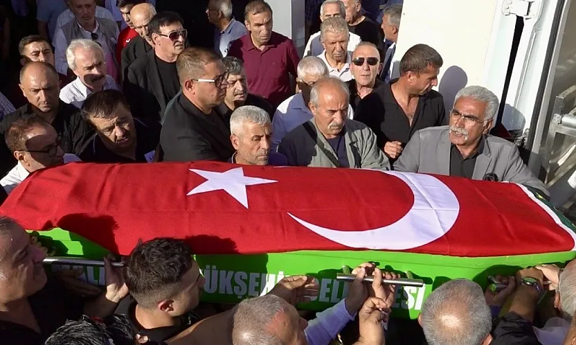 Eski Malatyaspor Başkanı Oral Çelik Son Yolculuğuna Uğurlandı!