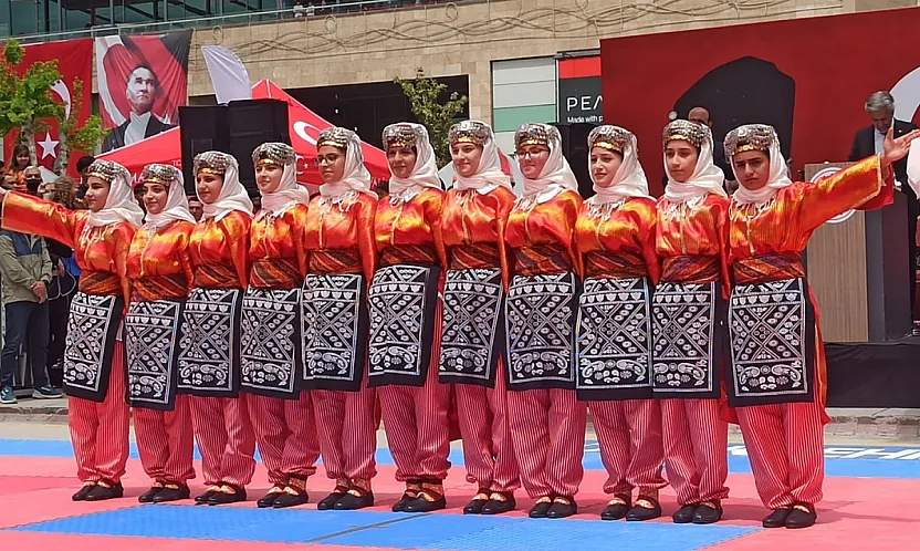 Gençlik ve Spor Bayramı Malatya'da Büyük Katılımla Kutlandı!