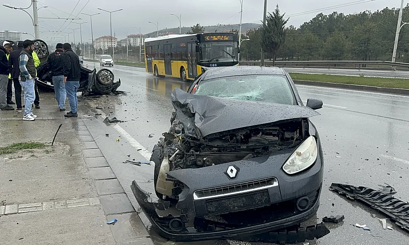 Hurdaya Dönen Araçlardan Sağ Çıktılar! Malatya'da Mucize Kurtuluş