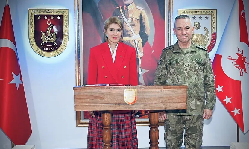 İnanç Siraç Kara Ölmeztoprak Üniversitede İlk Dersi Verdi!