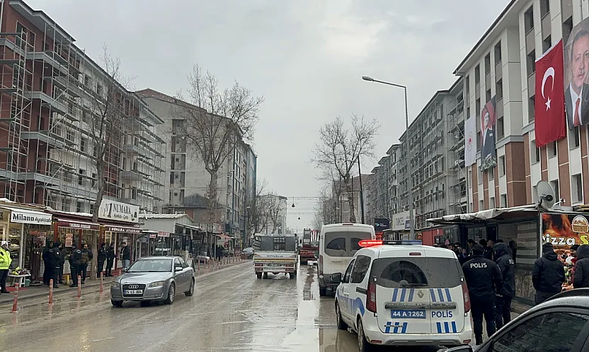 İnönü Caddesi'nde Konteyner Esnafı Yeni Yerine Taşınıyor!