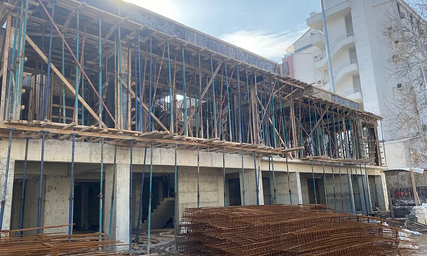 Kasapoğlu Apartmanı 8 Saniyede Yıkıldı, Yerinde Dönüşüm Başladı