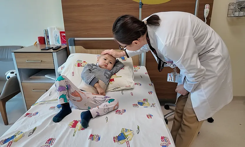 Kırgızistan'dan Malatya'ya Uzanan Umut Yolculuğu: Babasının Ciğeriyle Hayata Tutundu!