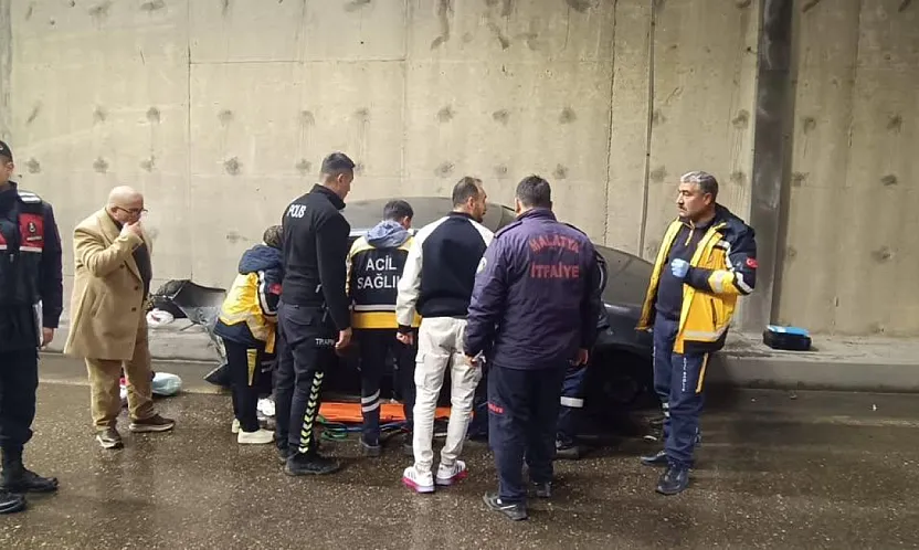 Malatya-Adıyaman Yolunda Korkutan Kaza!