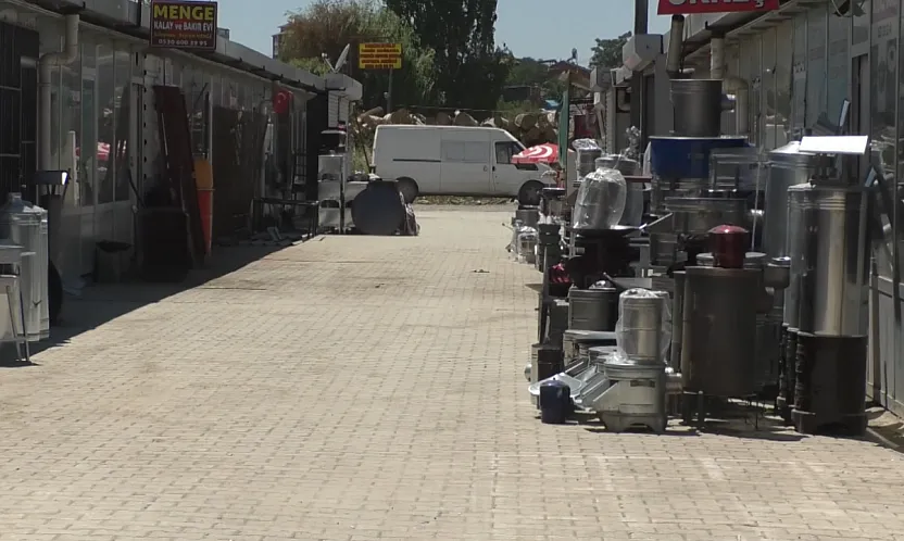 Malatya Bakırcılar Çarşısında Anahtarı Teslim Aldılar, Büyük Şok Yaşadılar!
