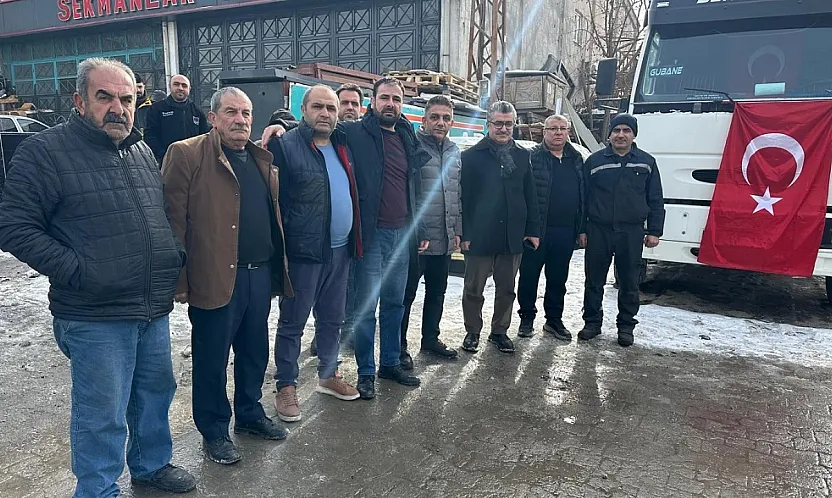 Malatya Battalgazi'de Dev Cevap Bayrak Göklere Çekildi!