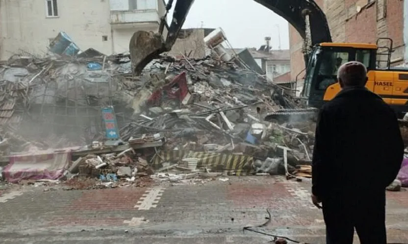 Malatya'da 4 Kişinin Öldüğü Karayiğit Apartmanı Davasında Karar Çıktı!